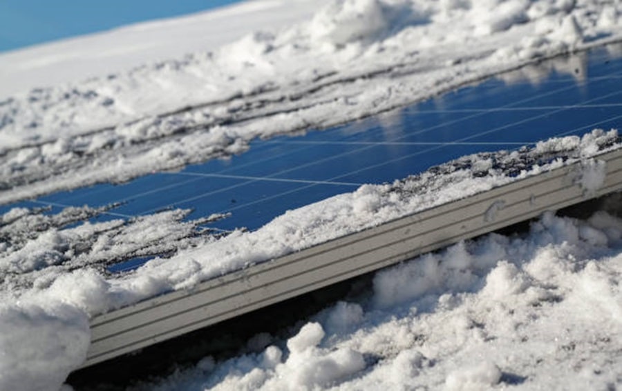 shade tolerant solar panels